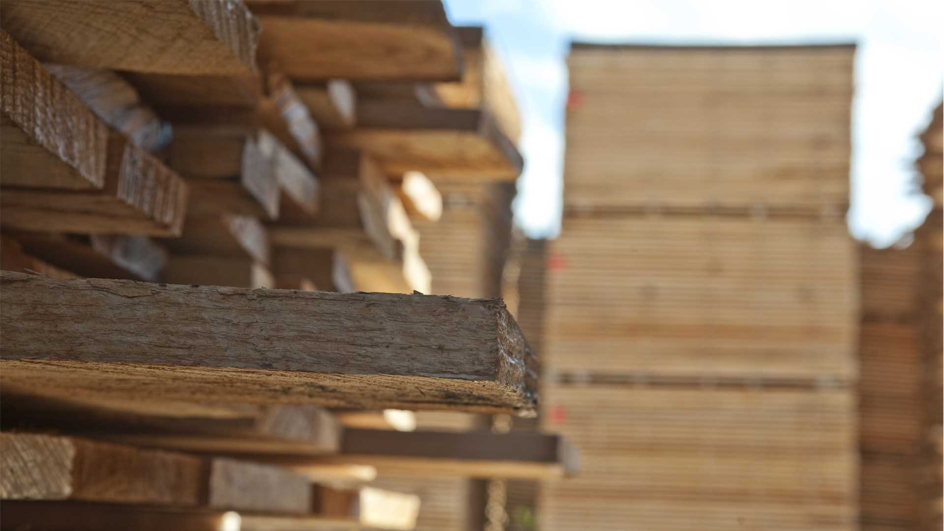 Lumber-Wood-Pallets-South-Florida-Opa-Locka-Pallets-